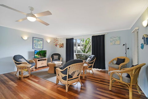 Allamanda Sands - 23 Oriole Avenue - Accommodation Perth 4