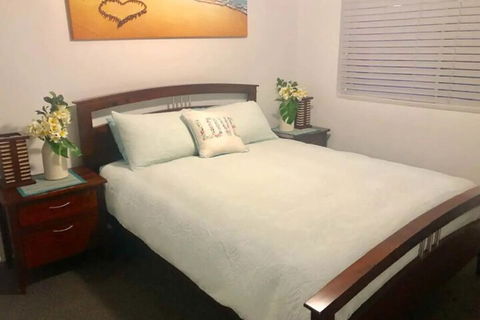 Newly Renovated Unit 250m To The Beach - Accommodation Perth 6