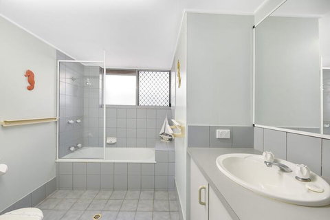 Ocean Shores 2 - 2/60-64 Peregian Esplanade - Accommodation Perth 3