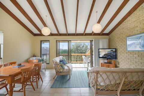 Galleries 3 - 3/28 Peregian Esplanade - Accommodation Perth 0