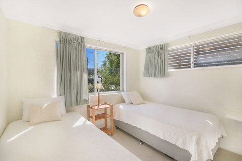 Unit 3 At 4 Pelican Street, Peregian Beach, Noosa Shire - Accommodation Perth 3