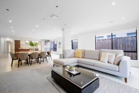Lightful Charming House With Free Parking - Perth Resorts 0