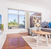 Comfy Denistone 3Bedroom Home 5Min Walk To Train - Accommodation Perth