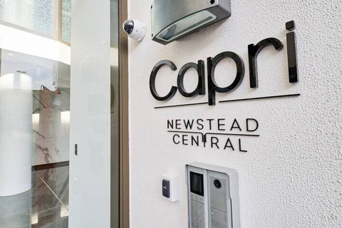 Newstead Luxury Living By SLife - Accommodation Perth 3