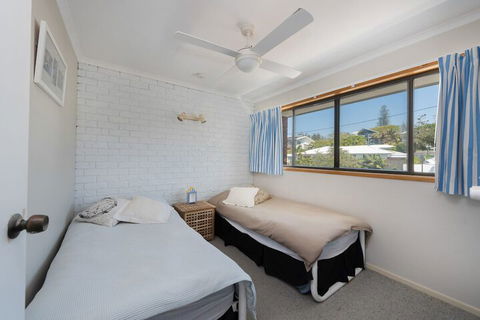 A Beach Break - 1/90 Lorikeet Drive - Accommodation Perth 7