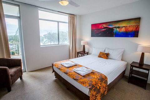 Suntower - Accommodation Perth 7