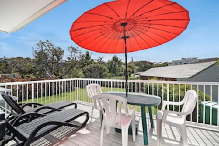 Point Arkwright QLD Accommodation Perth