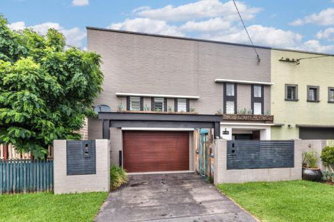 Urban Chic 3 BR House In Wickham - Perth Resorts 3