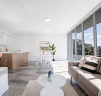 Wow Southport Apartment Near Light Rail Station - Accommodation Perth