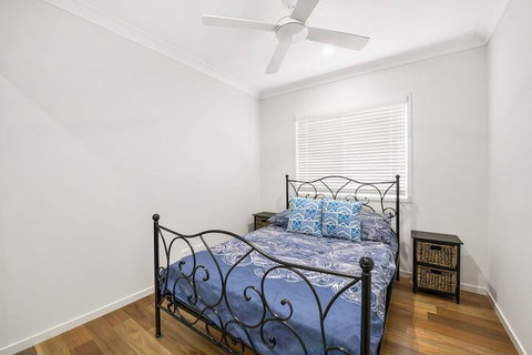 Pet Friendly, New House Peregian Breeze Drive, Peregian Beach - Accommodation Perth 4