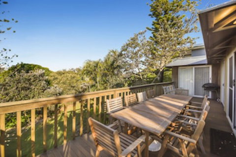Summer Place - 24 Shearwater Street - Accommodation Perth 0