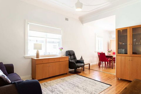 Garden Style Apartment In Prime Location - Accommodation Perth 7