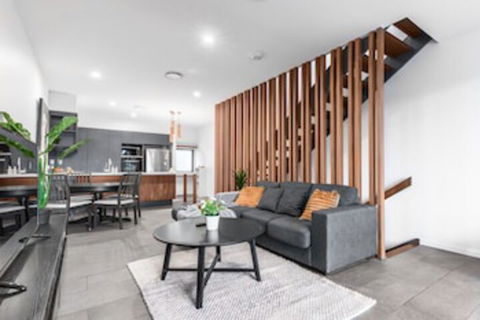 Manhattan Terrace House - Accommodation Perth 0
