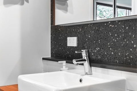 Manhattan Terrace House - Accommodation Perth 5