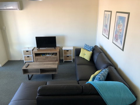 West Beach Lagoon 114 â€“ Great Ocean Views - Accommodation Perth 5
