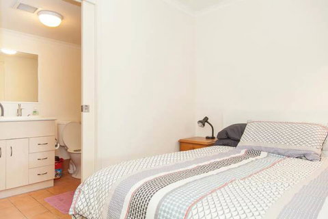 Fortitude Valley 1 Bedroom Apartment - Accommodation Perth 6