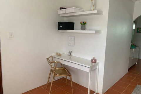 Safe & Secure 2 Bedroom Villa - Accommodation Perth 4