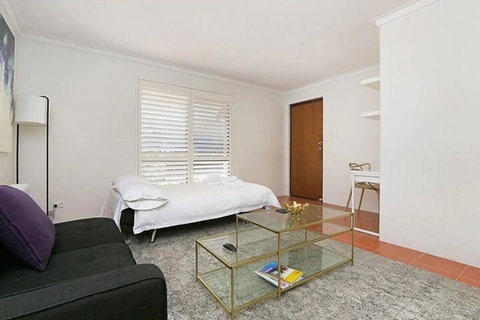 Safe & Secure 2 Bedroom Villa - Accommodation Perth 5