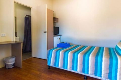 Stay On Sullivan - Accommodation Perth 6