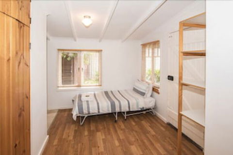 Storm Bay Cottage - Accommodation Perth 3