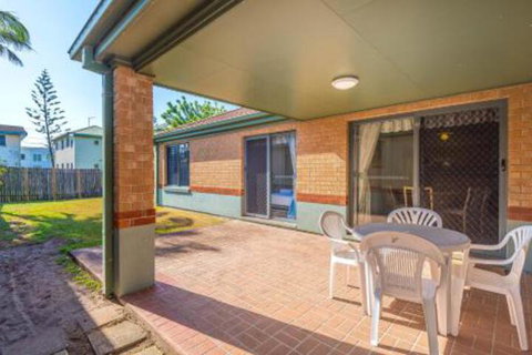 Beachside 22 LJHooker Yamba - Accommodation Perth 4