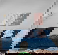 The Lively City 2bed 2 Bath APT footscray - Perth Resorts