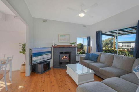 Bungo Beach House Pet Friendly Home - Accommodation Perth 0