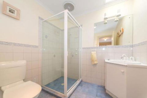 Panorama 7 Stacey Drive - Accommodation Perth 3