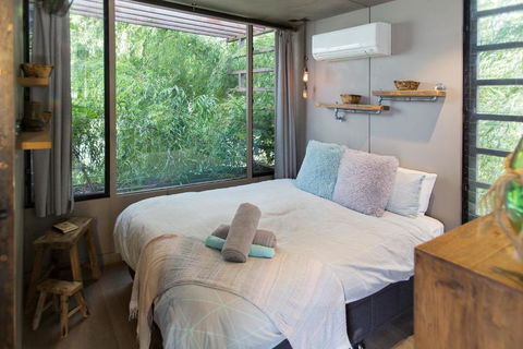 Bills Boathouse - Accommodation Perth 2