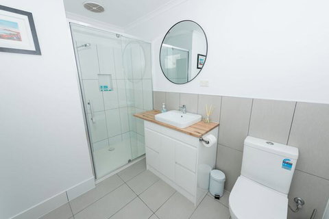 Allure - Accommodation Perth 6