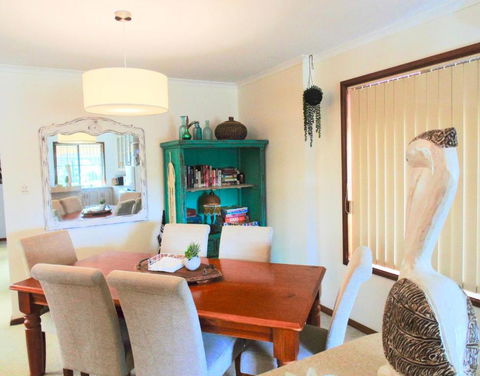 Baronet B & B - Accommodation Perth 5