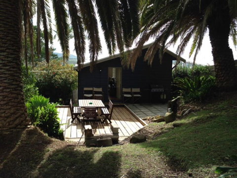 The Tree House 6 Gowing Street - Accommodation Perth 6