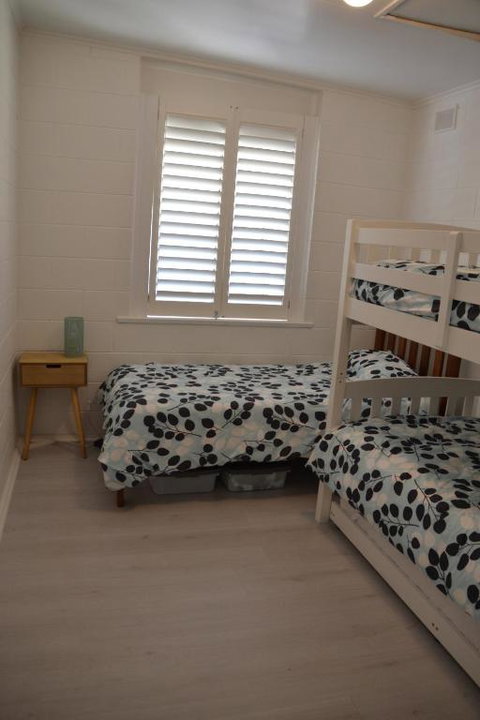 Bay Breeze Cottage - Accommodation Perth 5