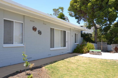 Bay Breeze Cottage - Accommodation Perth 3