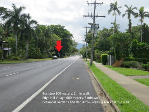 Edge Hill Clean & Green Cairns 7 Minutes From The Airport 7 Minutes To Cairns CBD & Reef Fleet Terminal - Perth Resorts 6