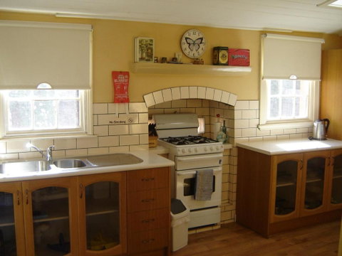 Albany Historic Cottage - Perth Resorts 4