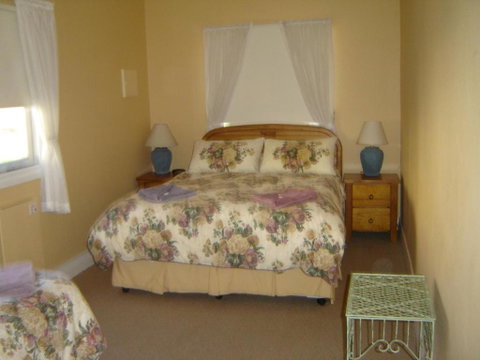 Albany Historic Cottage - Perth Resorts 6