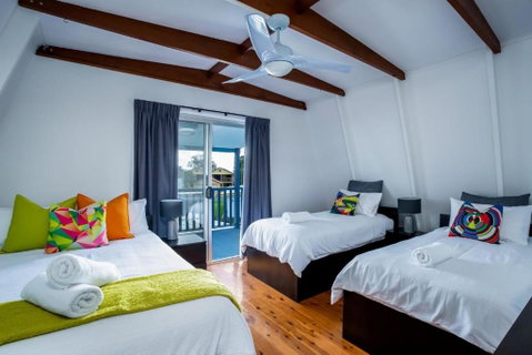 Wayfarers Beachouse Rainbow Beach Everything You Need Just Metres To The Beach - Accommodation Perth 6