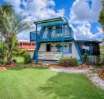 Wayfarers Beachouse Rainbow Beach Everything you need just metres to the beach - Accommodation Perth