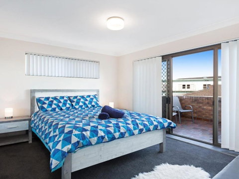 Braemar 5 On The Lake! - Accommodation Perth 2