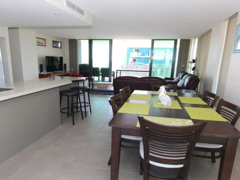 Strand Beachside 502 - Accommodation Perth 3