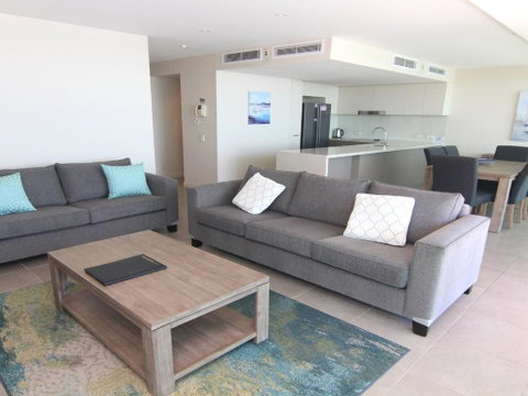 Strand Beachside 903 - Accommodation Perth 3