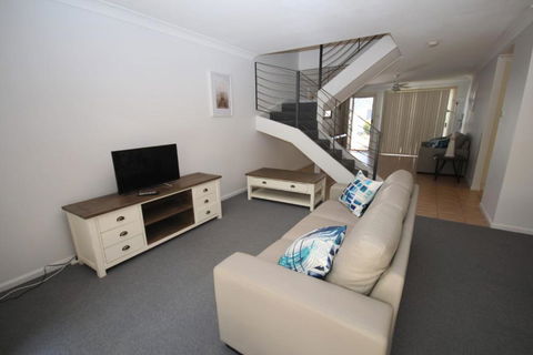 Waters Edge - Perth Resorts 6