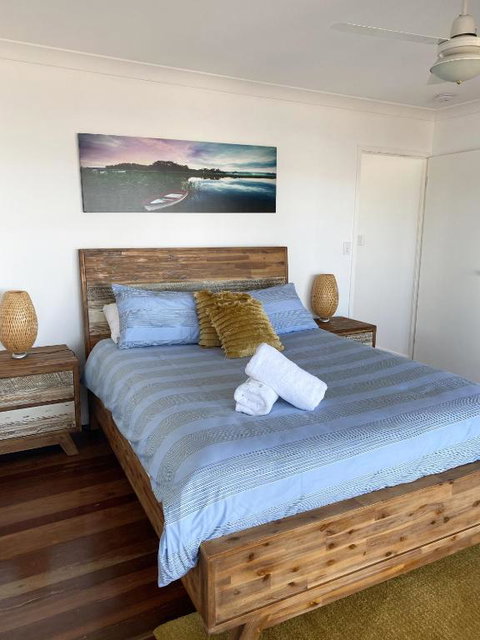 Happy Tides Beachfront Holiday Home - Accommodation Perth 6
