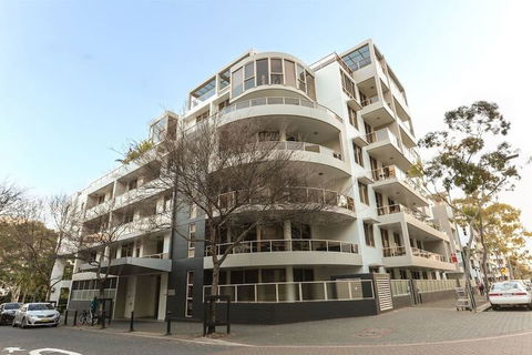 Beautiful Home 2beds Apt @waterloo-close To CBD - Accommodation Perth 1