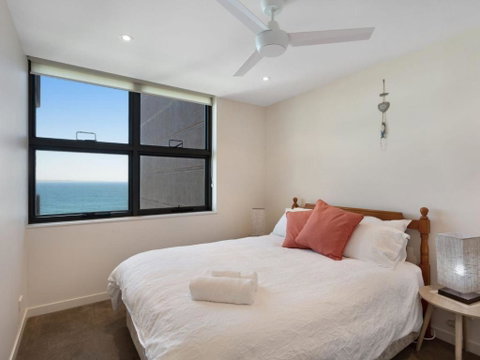 Strand Beachside 801 - Accommodation Perth 1