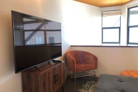 Classic Woolstore Apartment In Teneriffe - Accommodation Perth 0