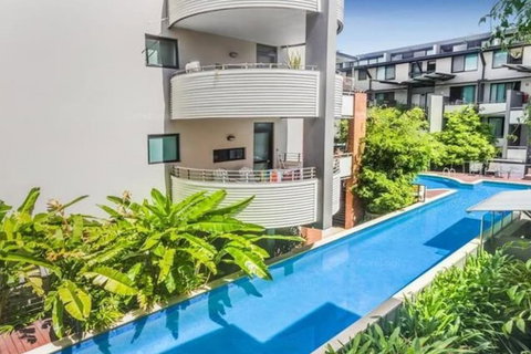 Classic Woolstore Apartment In Teneriffe - Accommodation Perth 1