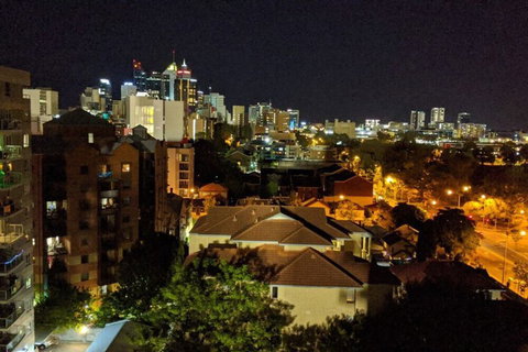 Stunning Two-storey Apartment In Perth's CBD - Accommodation Perth 3