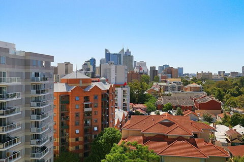 Stunning Two-storey Apartment In Perth's CBD - Accommodation Perth 2